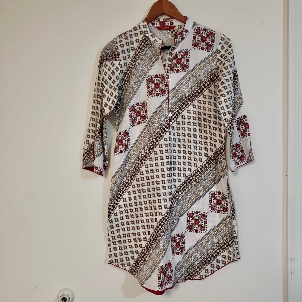 Lakshita tunics